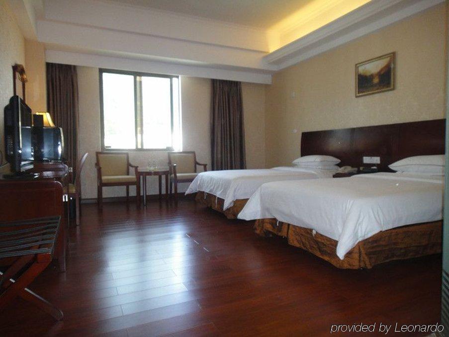Vienna Hotel Shenzhen Yinhu Bus Station Rum bild